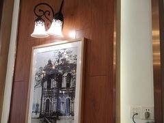 -老人和饭店(淮海中路店)