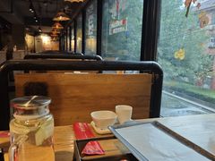 -管氏翅吧(甘家口店)