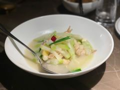 -新荣记(BFC外滩金融中心店)