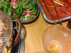 -洱火云南酸菜牛肉火锅(石景山当代商城店)