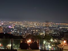 -草山夜未眠景观餐厅