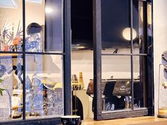 -Double cafe