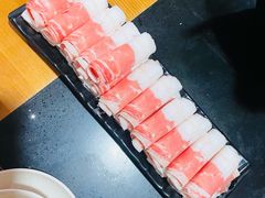 -果松木炭酸菜铜火锅·外婆参鸡汤