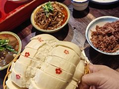-蓝田九大碗民俗食府(蓝田店)