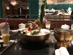-半岛翡丽海鲜自助餐厅(观风亭店)