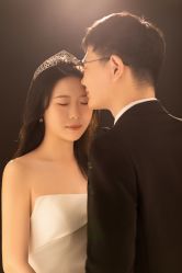 -雪中彩影婚纱摄影·微光艺术中心