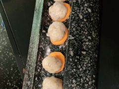 干贝咸蛋黄虾滑-哥老官重庆美蛙鱼头(五角场合生汇店)