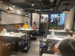 大堂-八合里牛肉火锅(深圳龙华硅谷店)