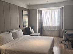 -杭州西湖湖滨银泰亚朵酒店