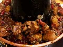-超越炭火牛蛙火锅鸡(河东店)