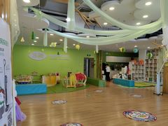 -乐融婴幼儿成长中心(四季青校区)