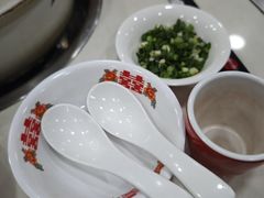 -烧哥美蛙肥肠鱼火锅·十五年社区店