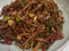 -围龙屋客家食府(福田店)