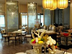 -南京双门楼宾馆(盐仓桥地铁站阅江楼店)