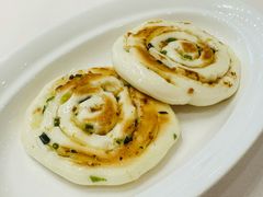 生煎金蒜葱油饼-凤凰楼酒家·粤宴点心(华强北店)