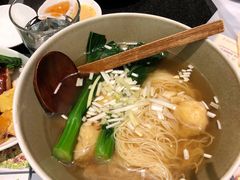 鲜虾云吞面-色香味(澳门巴黎人店)