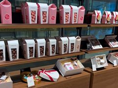 零售区-Laderach 莱德拉(上海环贸iapm店)