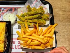 -The Habit Burger Grill 哈比特汉堡(爱琴海店)