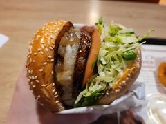 -The Habit Burger Grill 哈比特汉堡(复兴soho店)