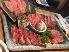 -炼火烤肉店