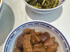 -鲁达面馆本帮风味(共康东路店)