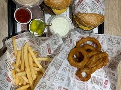 -The Habit Burger Grill 哈比特汉堡(爱琴海店)