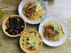 -东三里屯豌杂面