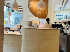 -VERIE BAKEHOUSE