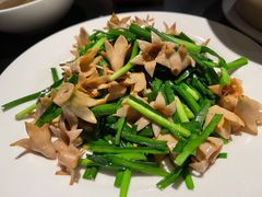韭菜炒石榴花-南蛮子(进贤路店)