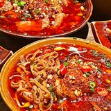 服了这个老六‼️谁把榴莲和肥肠放到一起⁉️
