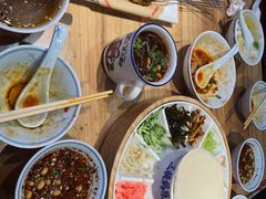 -怪噜范·老贵阳街头名小吃(汇金星力城店)