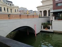 -LENBACH兰巴赫西餐啤酒坊(大连东港店)