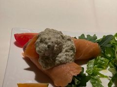 烟熏三文鱼卷芝麻菜配帕玛森干酪-Pasha帕夏土耳其餐厅(南昌路店)