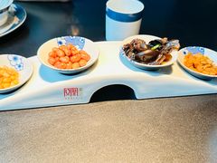 -凤凰湘语·平价海鲜餐厅(浦东旗舰店)