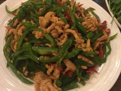 尖椒炒肉丝-富源东北春饼店(翠竹店)