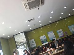 -龙记桂林米粉(财满街店)