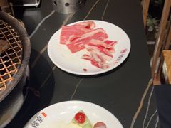 -韩京炭火烤肉自助料理(柯桥万达店)
