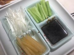 -韵秋荷(宝山龙湖天街店)