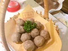 -左庭右院鲜牛肉火锅(浦江欢乐颂店)