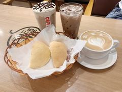 -劳顶笨咖啡(丽水宜家店)