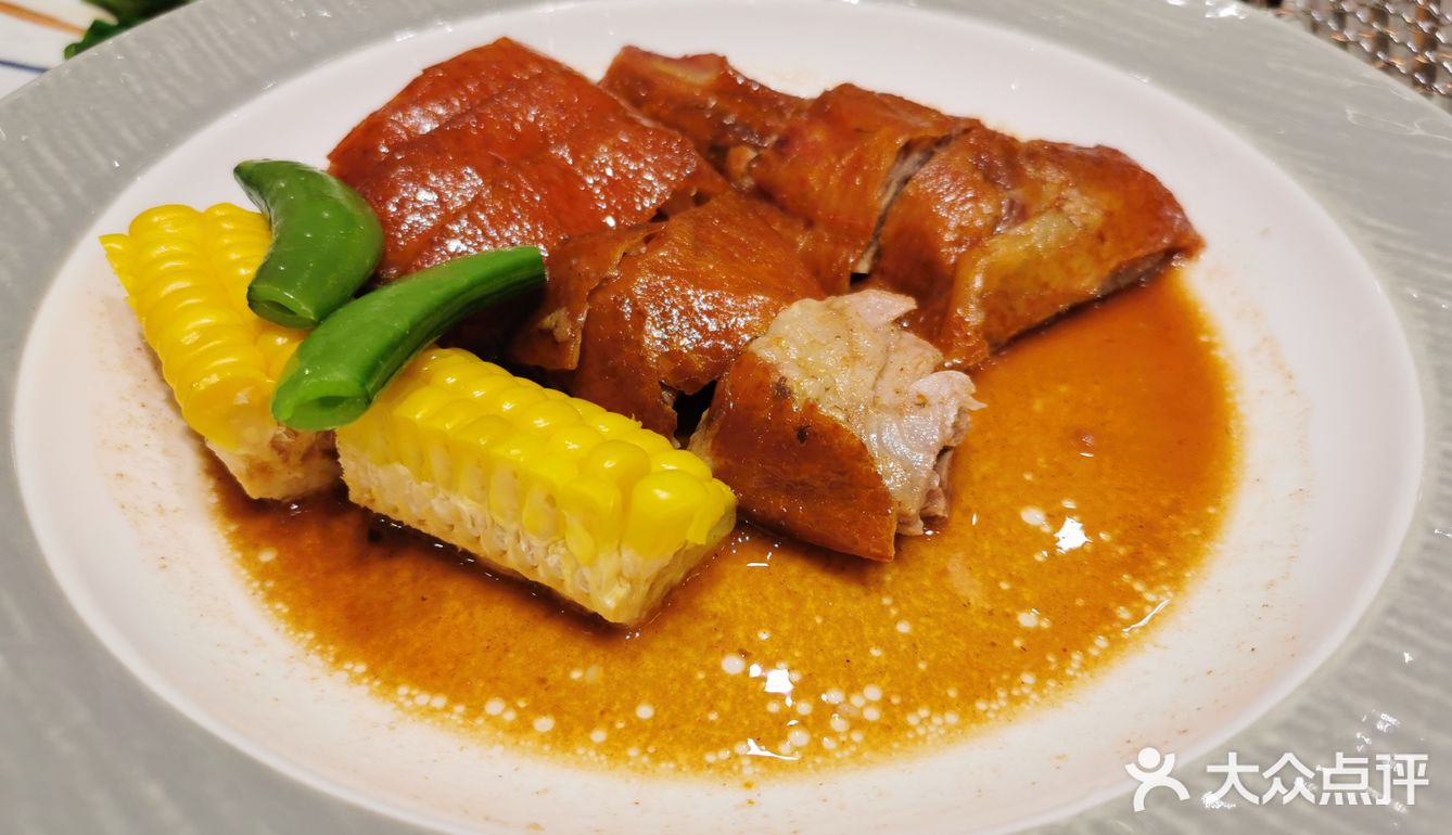 宝藏粤菜餐厅‼️果木烧鹅皮脆肉香，满口油脂香