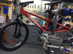 -GIANT捷安特自行车专卖店(金桥台儿庄路店)