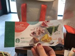 -星巴克(深圳龙华和平里店)