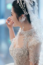 点击看大图 -曼青婚纱礼服馆