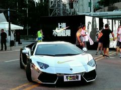 -八万人体育馆-外场足球场