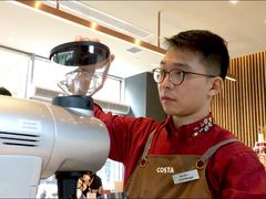 手冲单品&nbsp;-&nbsp;磨豆-COSTA COFFEE(常熟路店)