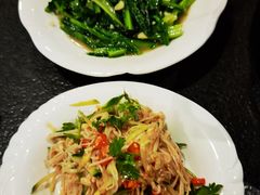 拌金针菇-湘肠香火锅店(团结湖店)