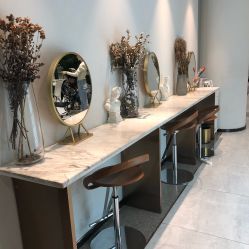 点击看大图 大厅-3AM HAIR SALON烫发染发接发