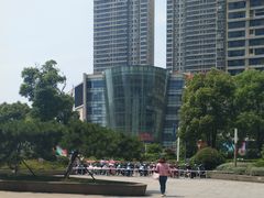 -镇江宝龙广场