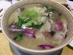-桥香园云南过桥米线(金马碧鸡店)